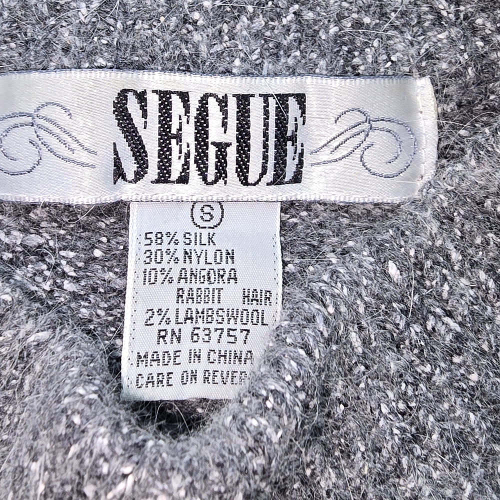 Elegant Patchwork Crew Neck Scandigirl Silk Angora Quiet Luxury Sweater - Picture 2 of 7